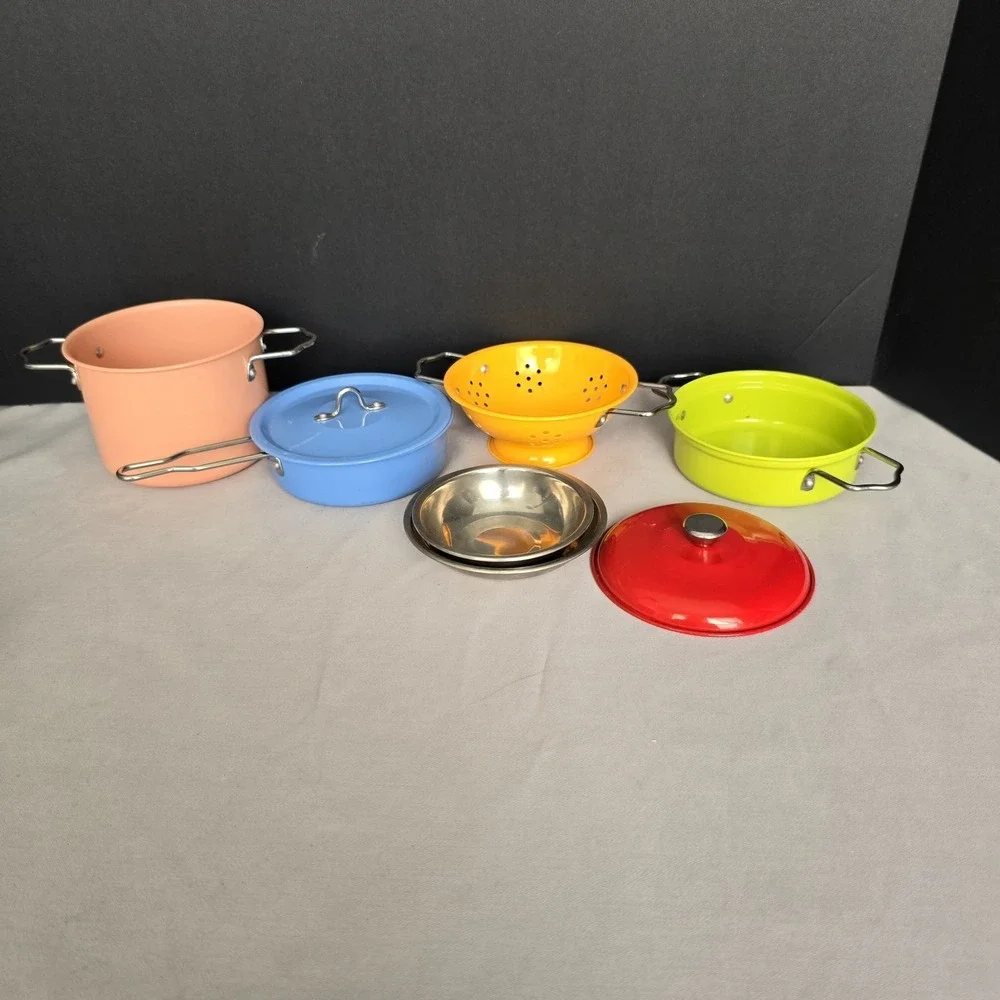 Mix Match Small Foot Metal Cookware Set Pretend Play 11751